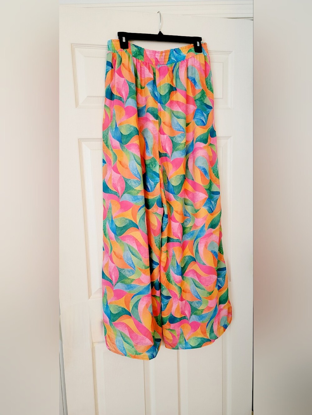 Pink Lily Kaleidoscope Dreams Tropical Satin High-Waisted Wide-Leg Pants Size XL - Picture 2 of 4